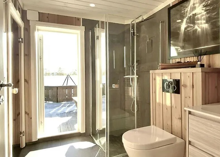 Modern Family Cabin By The Ski Lift